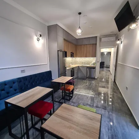 بيت شباب Up بلغراد